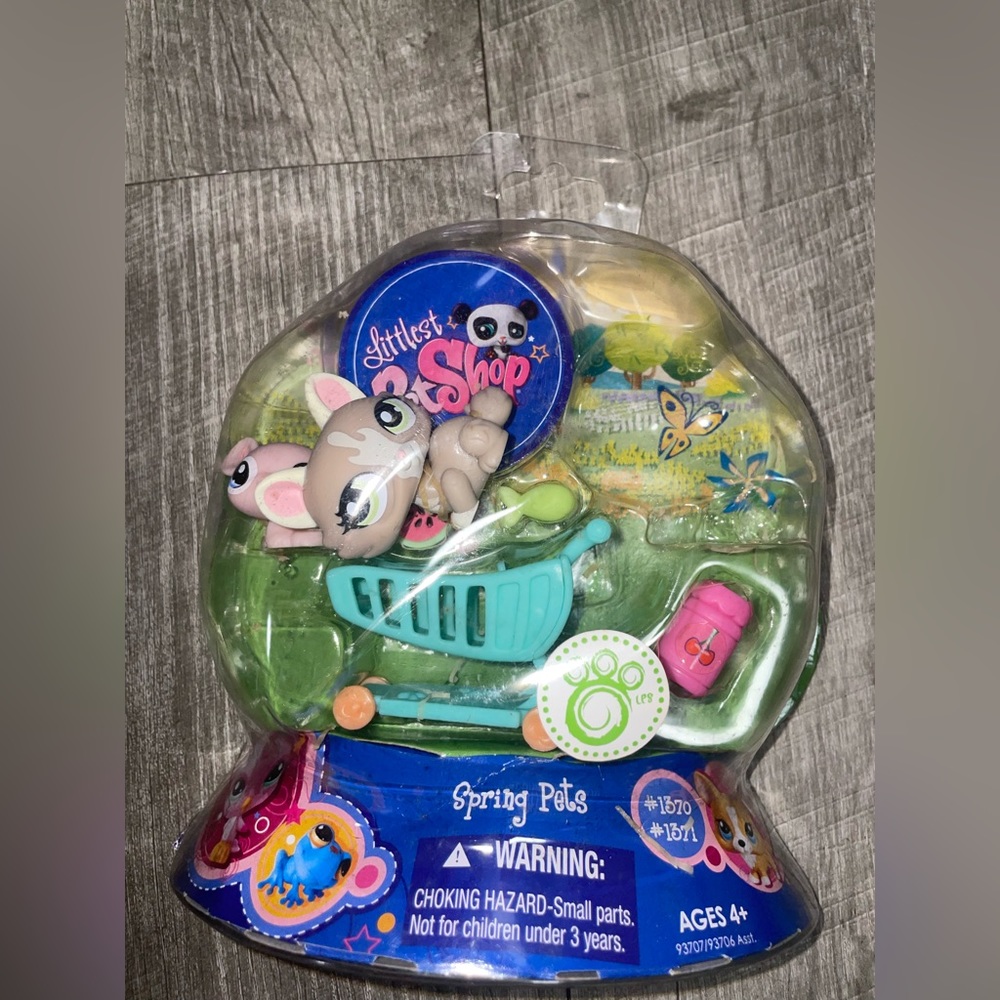 Littlest pet shop